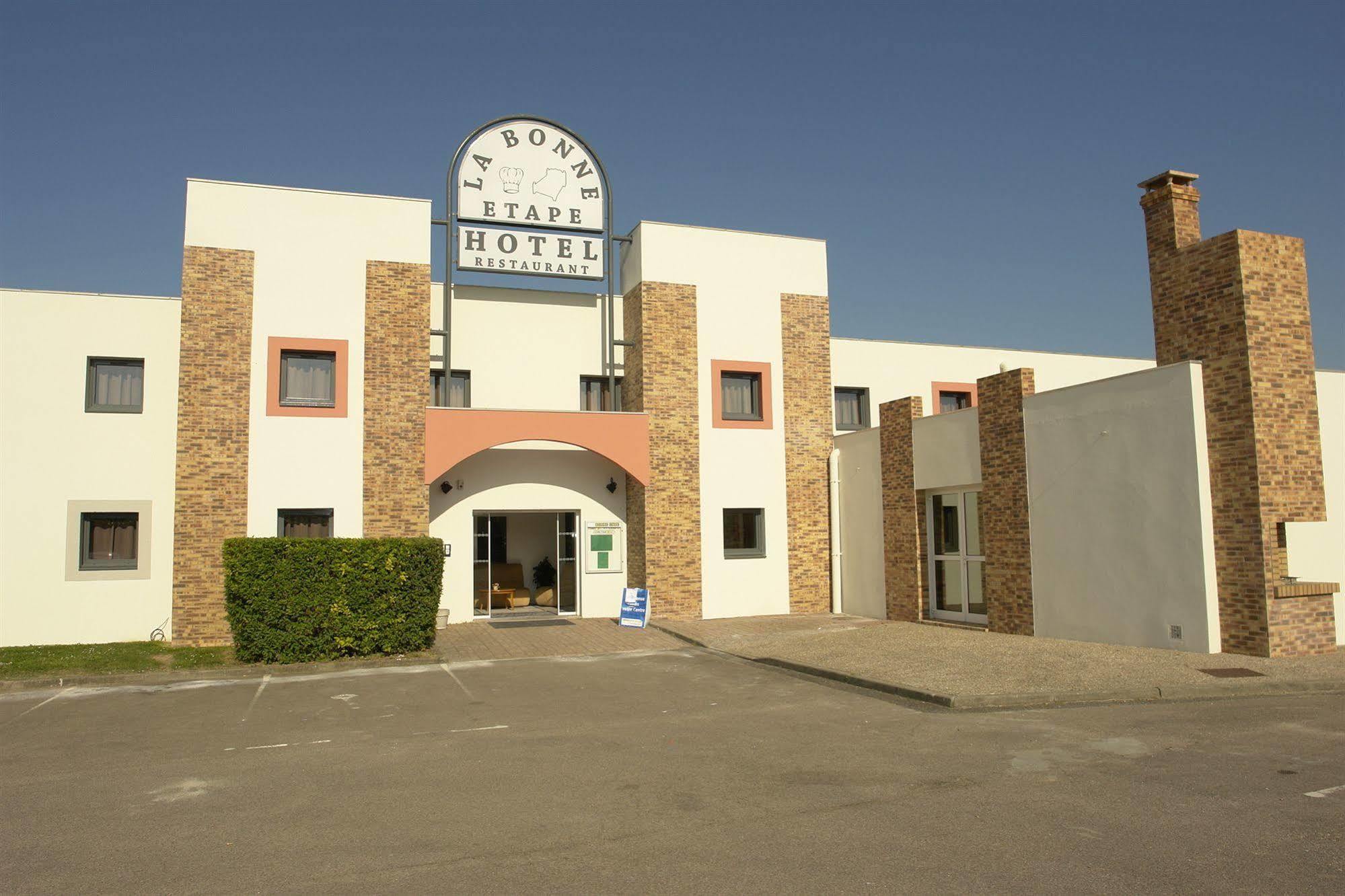 Brit Hotel La Bonne Etape Évreux Extérieur photo